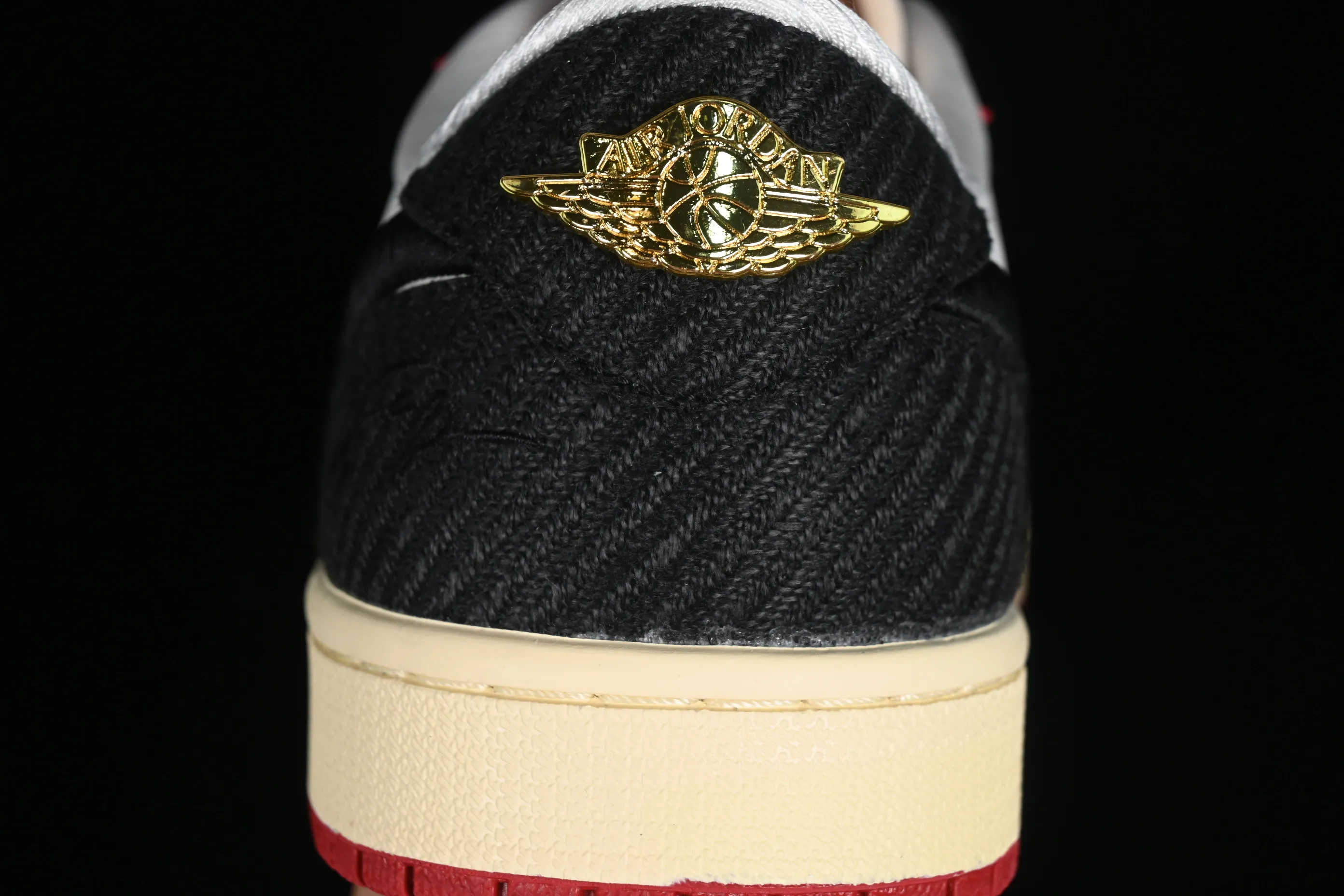 All categories Air Jordan Jordan series basketball shoes Air Jordan 1 Low Z version Trophy Room x Jordan 1 Low OG "Away" AJ1 Joe 1 Jordan's son low-top cultural casual sneakers FN0432-100